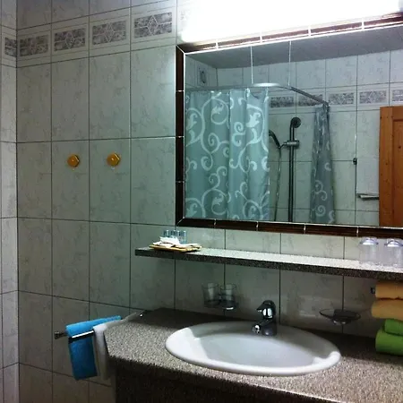 Haus Petra Нойштифт-им-Штубайталь