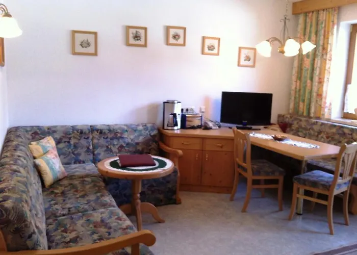 Haus Petra Pensionat *